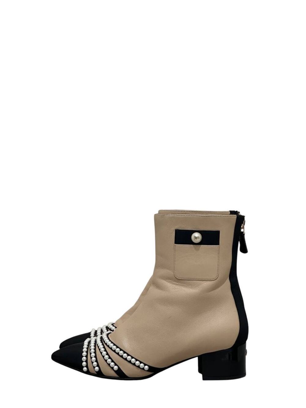 Chanel CC Cap Toe Pearl Embellished Ankle Boots Sz.38.5